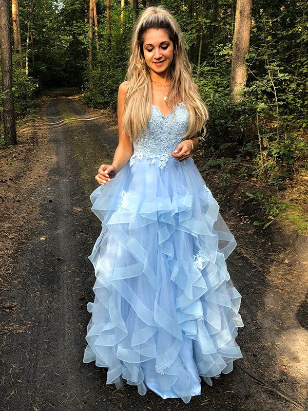 Vestidos de fiesta elegantes de corte A con tirantes finos, sin mangas, apliques de organza y largo hasta el suelo