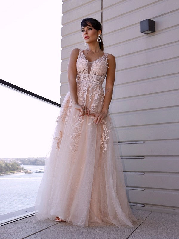 Vestidos de fiesta elegantes de corte A con apliques de tul y escote redondo sin mangas