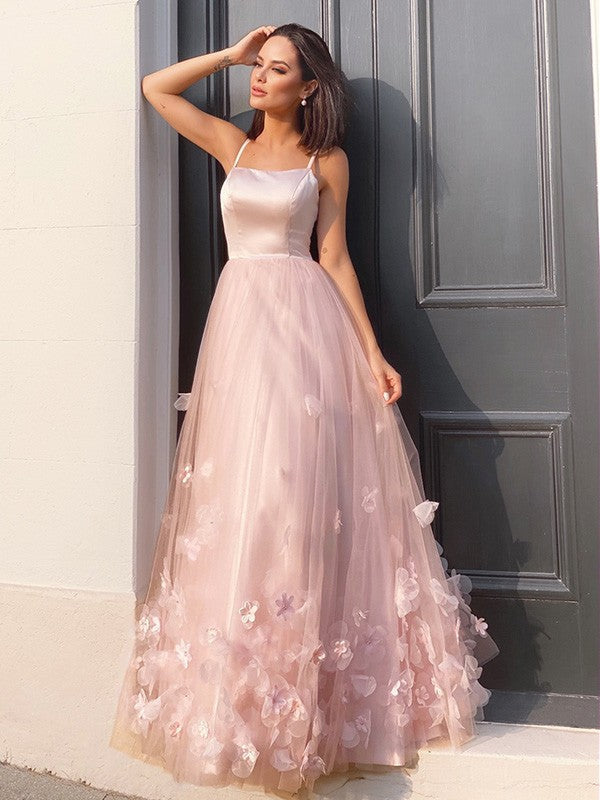 Elegante vestido de fiesta de tul con tirantes finos, flores hechas a mano y corte A, sin mangas y largo hasta el suelo