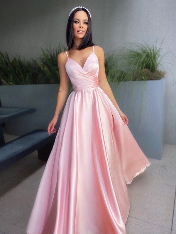 Vestidos de fiesta elegantes de satén con escote en V, fruncidos, sin mangas y hasta el suelo
