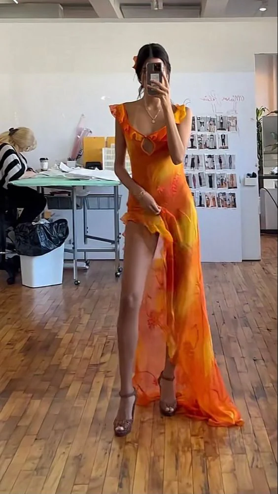 Vestido de fiesta largo de gasa con volantes y abertura, único, Y7497