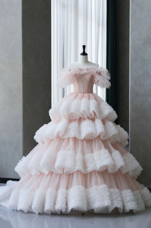 Vestido de quinceañera dulce con capas plisadas de tul de hada Y7702