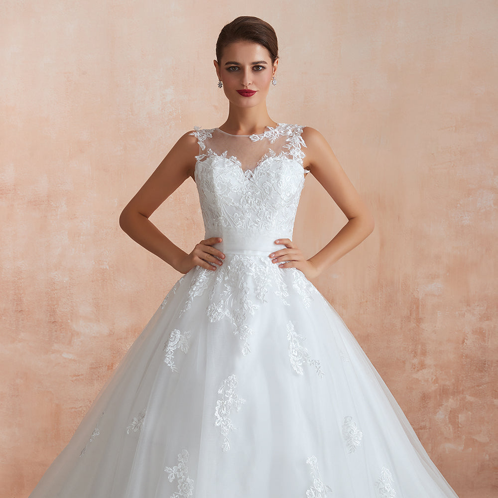 Increíble vestido de novia largo de tul con apliques de encaje y corte A