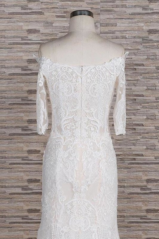 Impresionantes vestidos de novia elegantes con apliques y cola de corte sirena