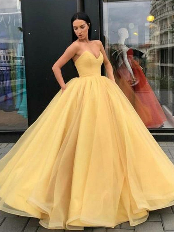 Vestidos de fiesta largos hasta el suelo de organza con escote corazón y sin mangas