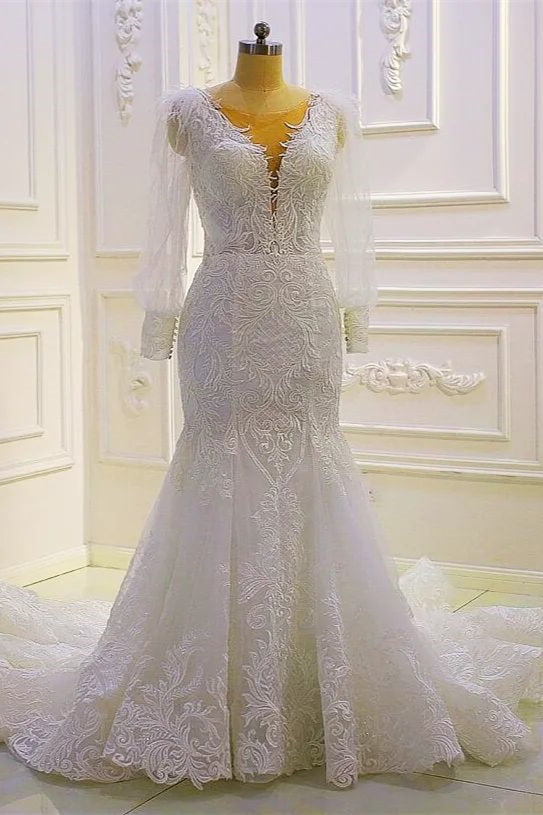 Wunderschönes Meerjungfrau-Brautkleid mit langen Ärmeln und Spitzenapplikationen und Schleppe
