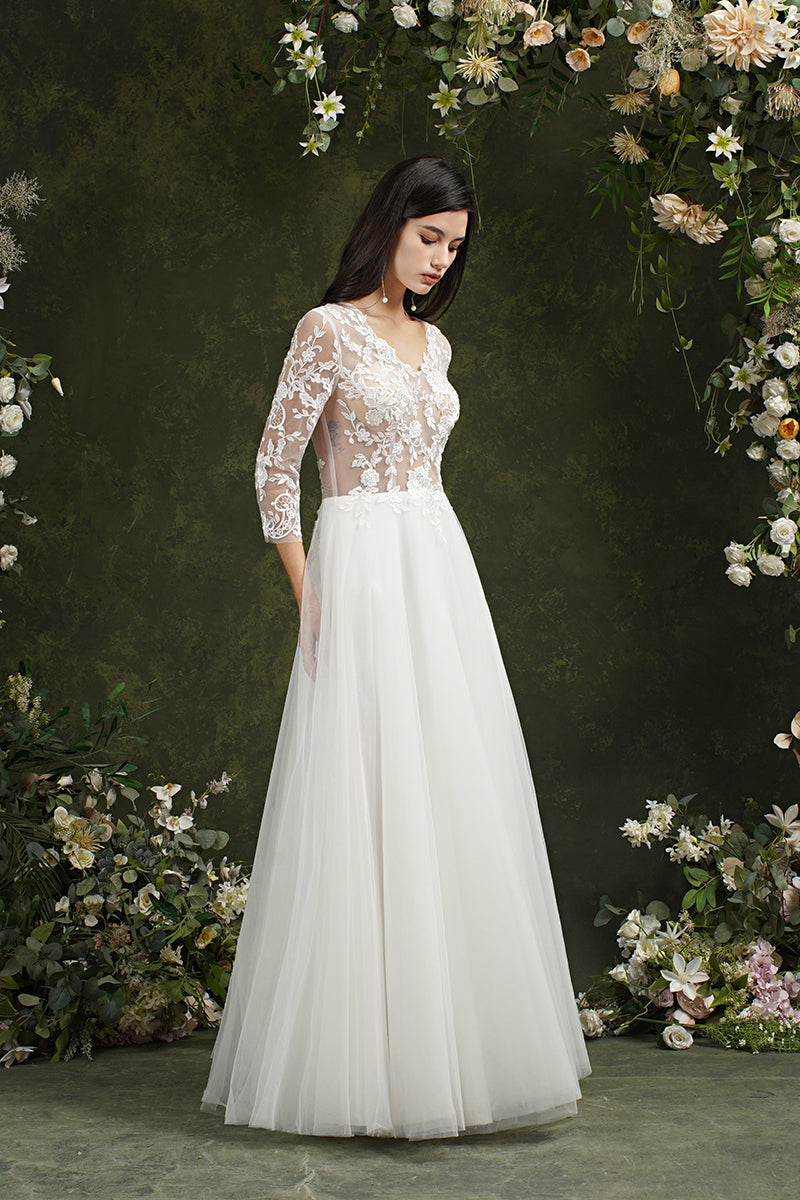 Biztunnel Langes A-Linien-Brautkleid mit Herzausschnitt und Chiffonspitze und Ärmeln
