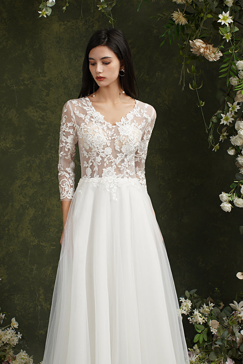 Biztunnel Langes A-Linien-Brautkleid mit Herzausschnitt und Chiffonspitze und Ärmeln