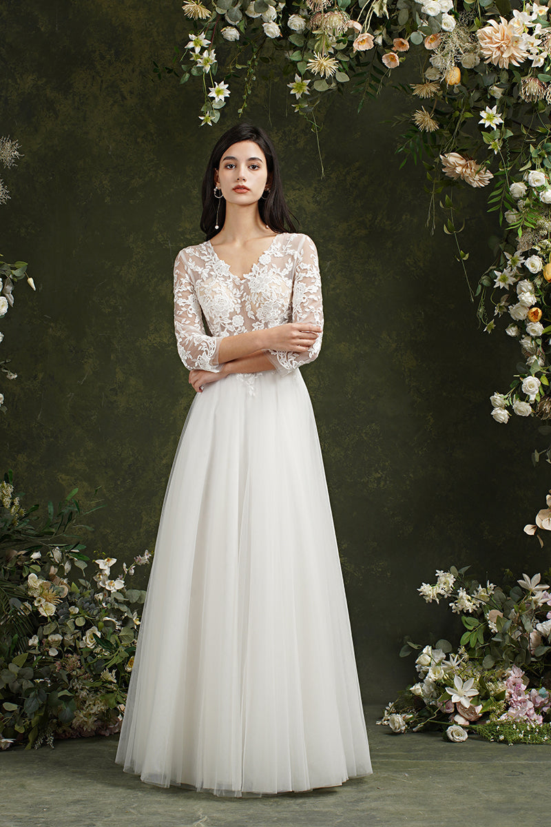 Biztunnel Langes A-Linien-Brautkleid mit Herzausschnitt und Chiffonspitze und Ärmeln