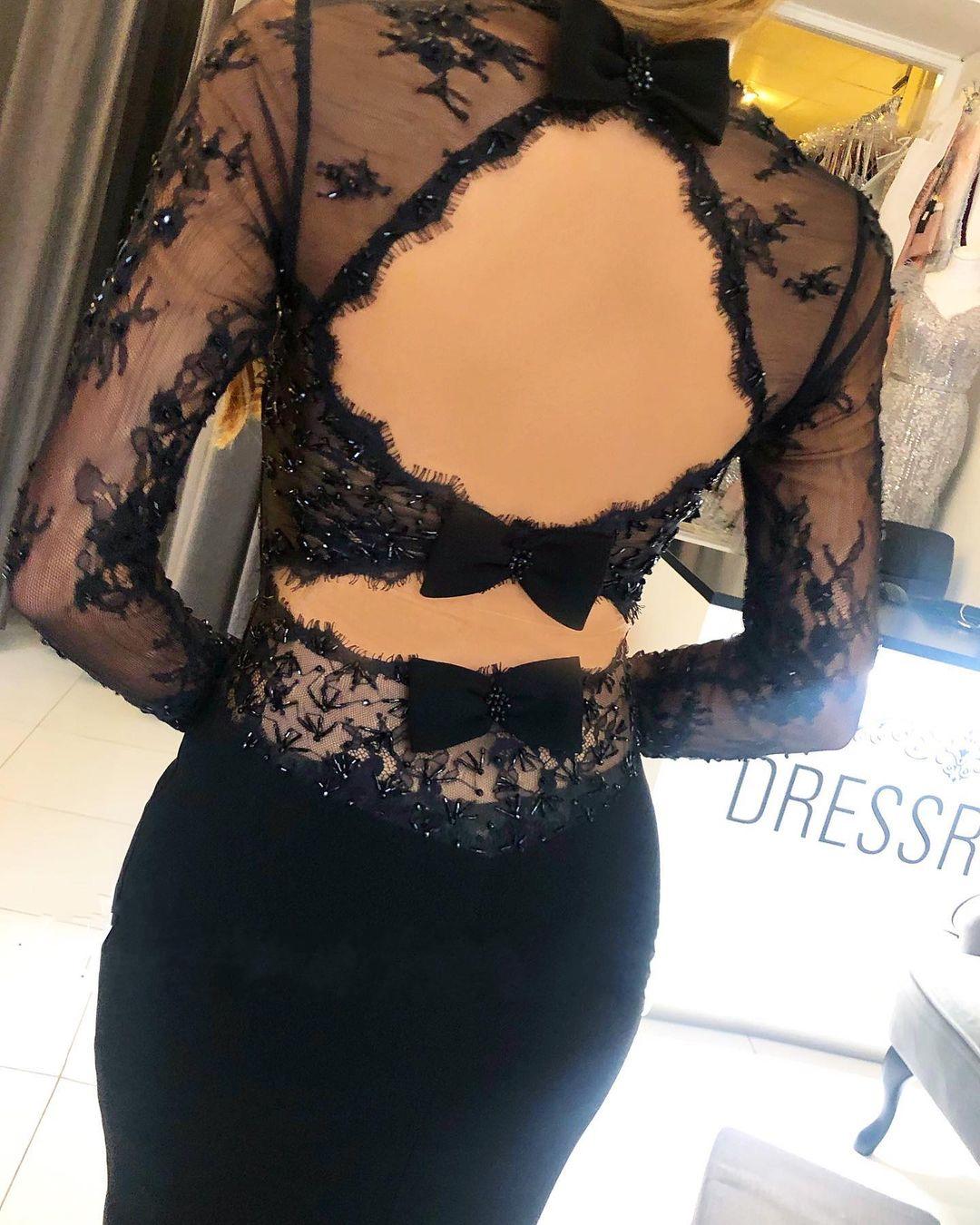 Vestido de fiesta negro largo de sirena con escote cuadrado, espalda descubierta y mangas
