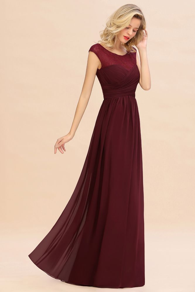 Vestido de dama de honor largo hasta el suelo de gasa color burdeos con mangas cortas