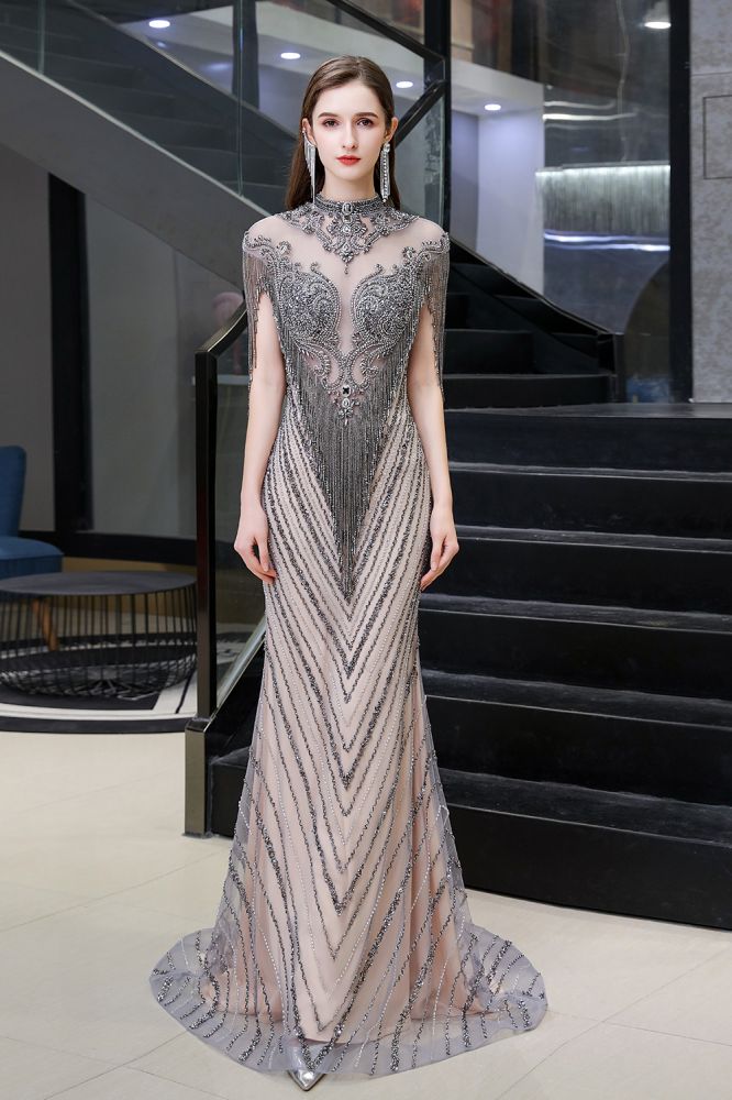 Flügelärmeln, hoher Halsausschnitt, glitzernde Perlen, bodenlanges Meerjungfrau-Abendkleid
