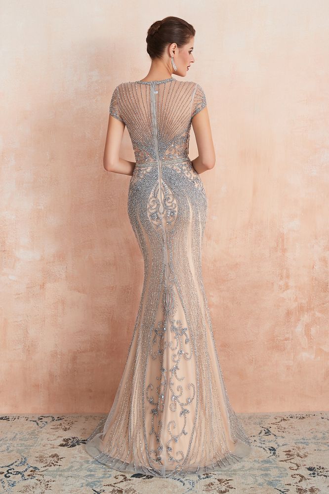 Vestido de fiesta de noche con cuello redondo y corte sirena con mangas cortas y cuentas