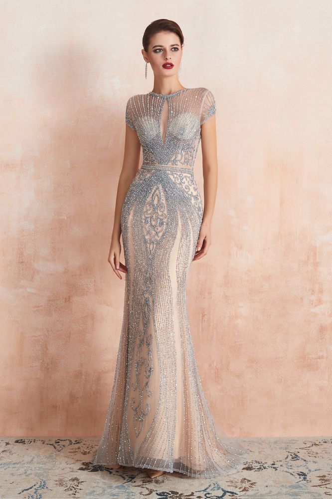 Vestido de fiesta de noche con cuello redondo y corte sirena con mangas cortas y cuentas