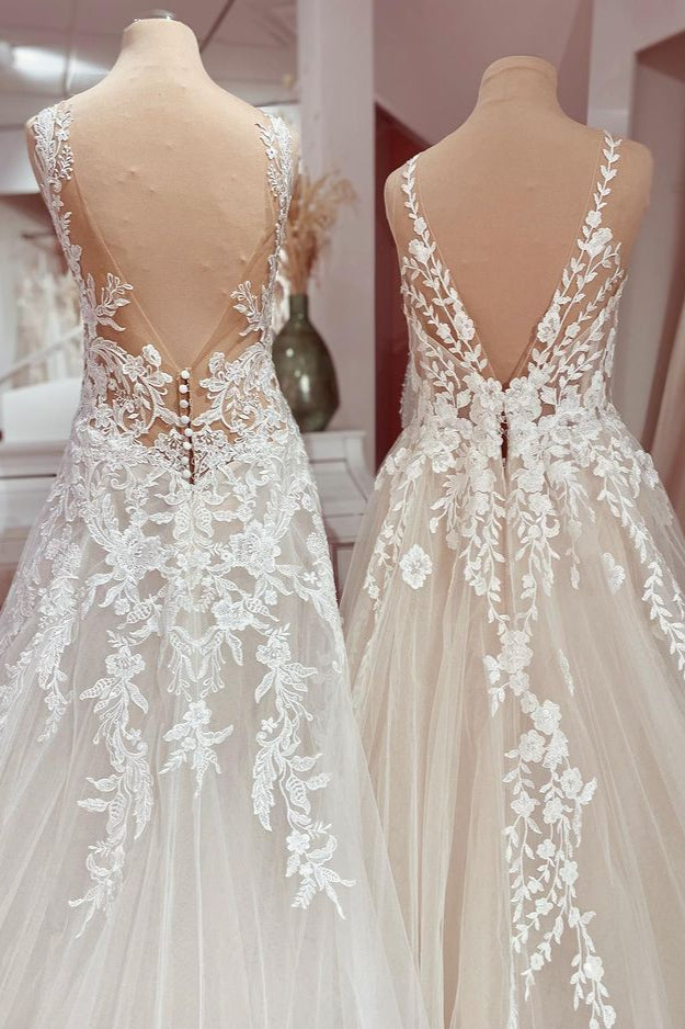 Vestido de novia encantador de tul con encaje, apliques y escote en V y corte A largo