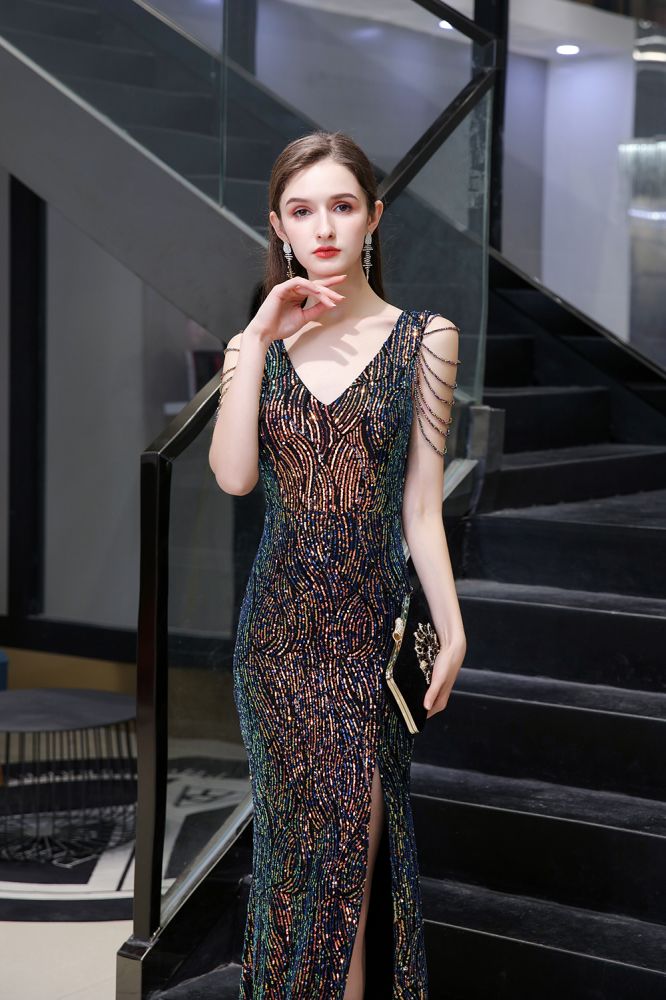 Vestido de fiesta encantador con lentejuelas brillantes y cuentas, abertura lateral y largo hasta el suelo
