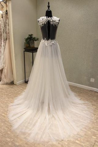 V-Neck Open Back Tulle Ivory Beach Wedding Dress WD197