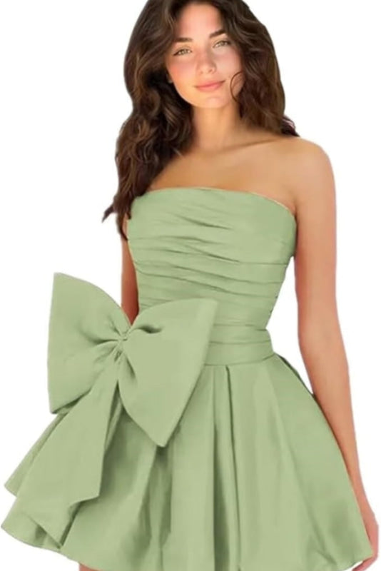 Stilvolles ärmelloses, gerüschtes, kurzes Homecoming-Kleid, schlichtes Mini-Partykleid mit Schleife