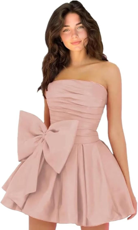 Stilvolles ärmelloses, gerüschtes, kurzes Homecoming-Kleid, schlichtes Mini-Partykleid mit Schleife