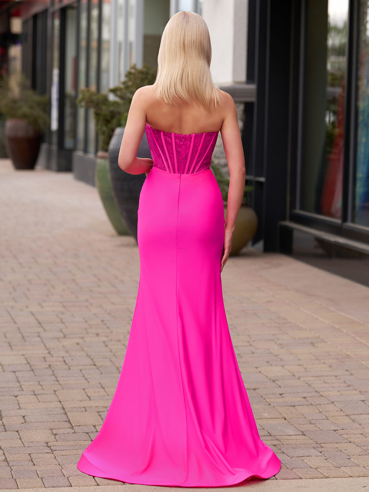 Arana| Fuchsia Meerjungfrau-Kleid, trägerlos, langes Satin-Ballkleid mit Perlen