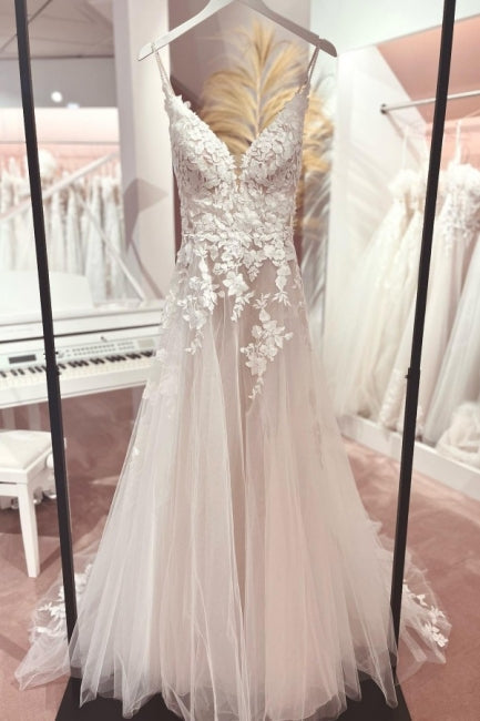 Vestidos de novia clásicos de encaje, corte A, sin mangas y con escote en V y tirantes finos