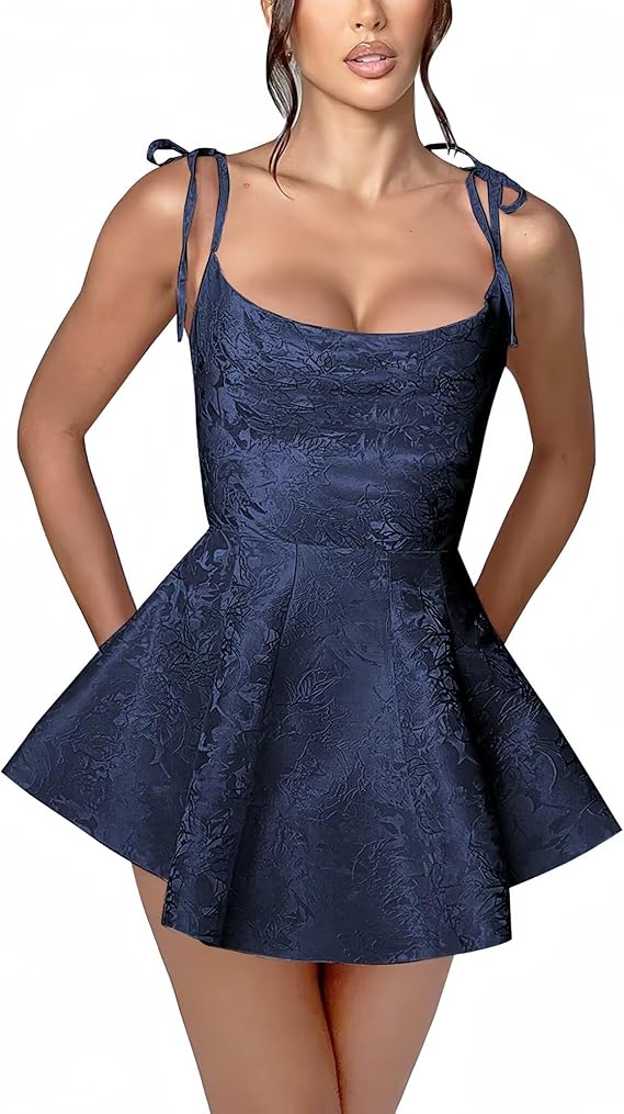 Vestido de fiesta corto de satén sin mangas con tirantes finos y corte en A para el regreso a casa. Vestidos de fiesta de jacquard.