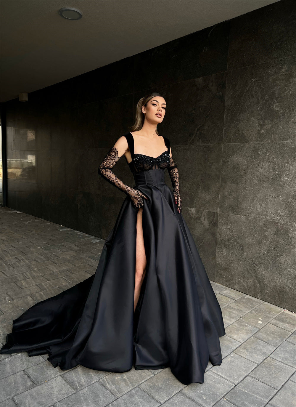 Designer Long Black A-line Lace Sleeveless Prom Dress With Slit