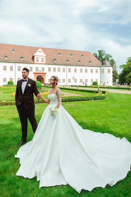 Designer Sweetheart Long White Satin Lace Wedding Dresses With Long Sleeves