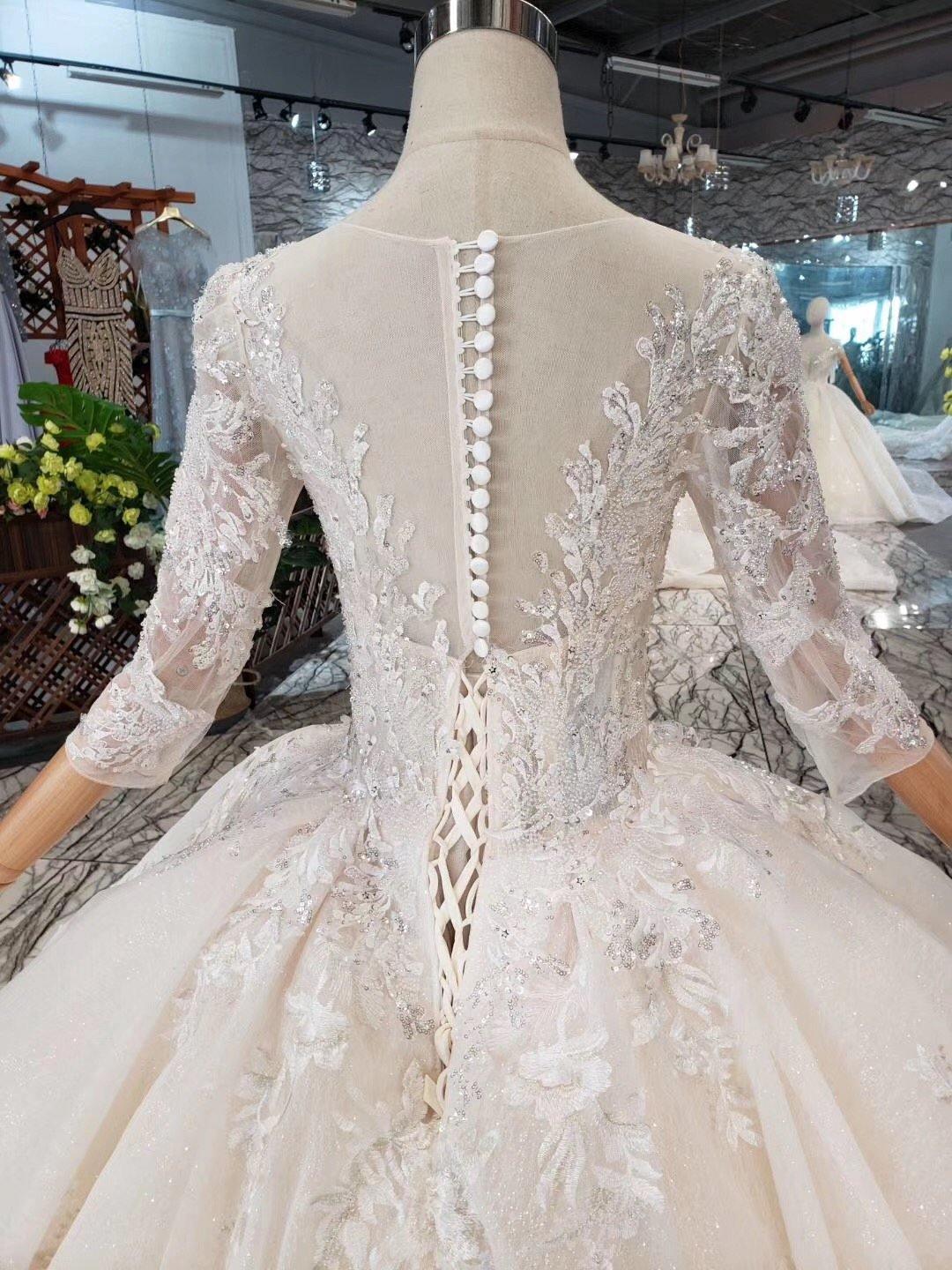 Elegant Half Sleeves Ball Gown Lace Layer Wedding Dress WD380