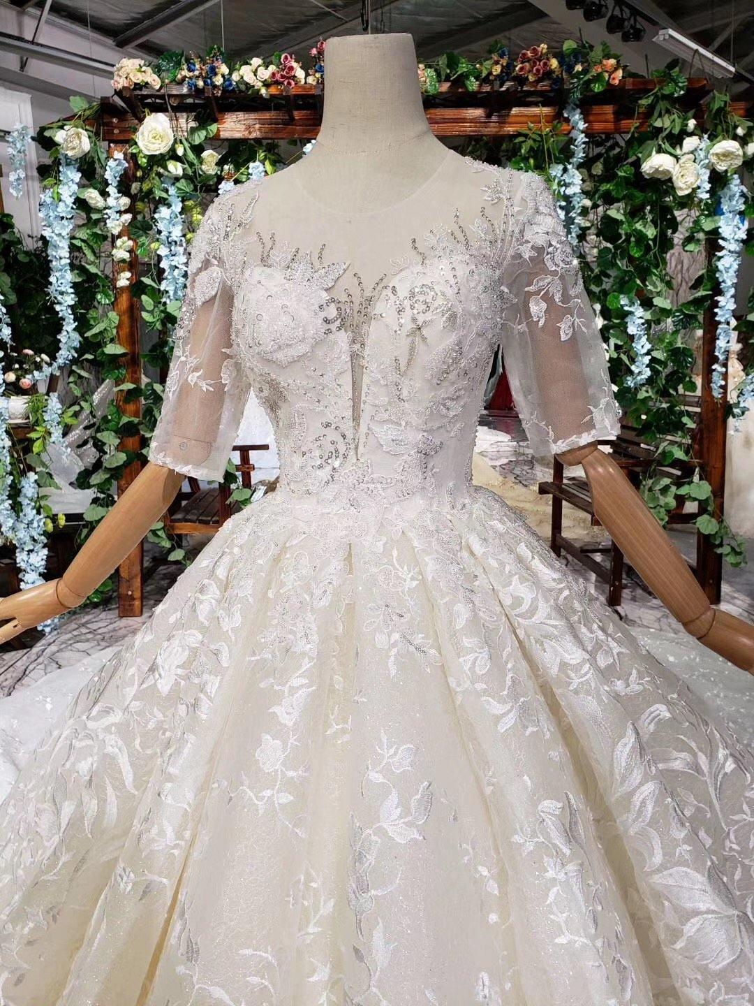 Elegant Half Sleeves Ball Gown Lace Sweetheart Wedding Dress WD379