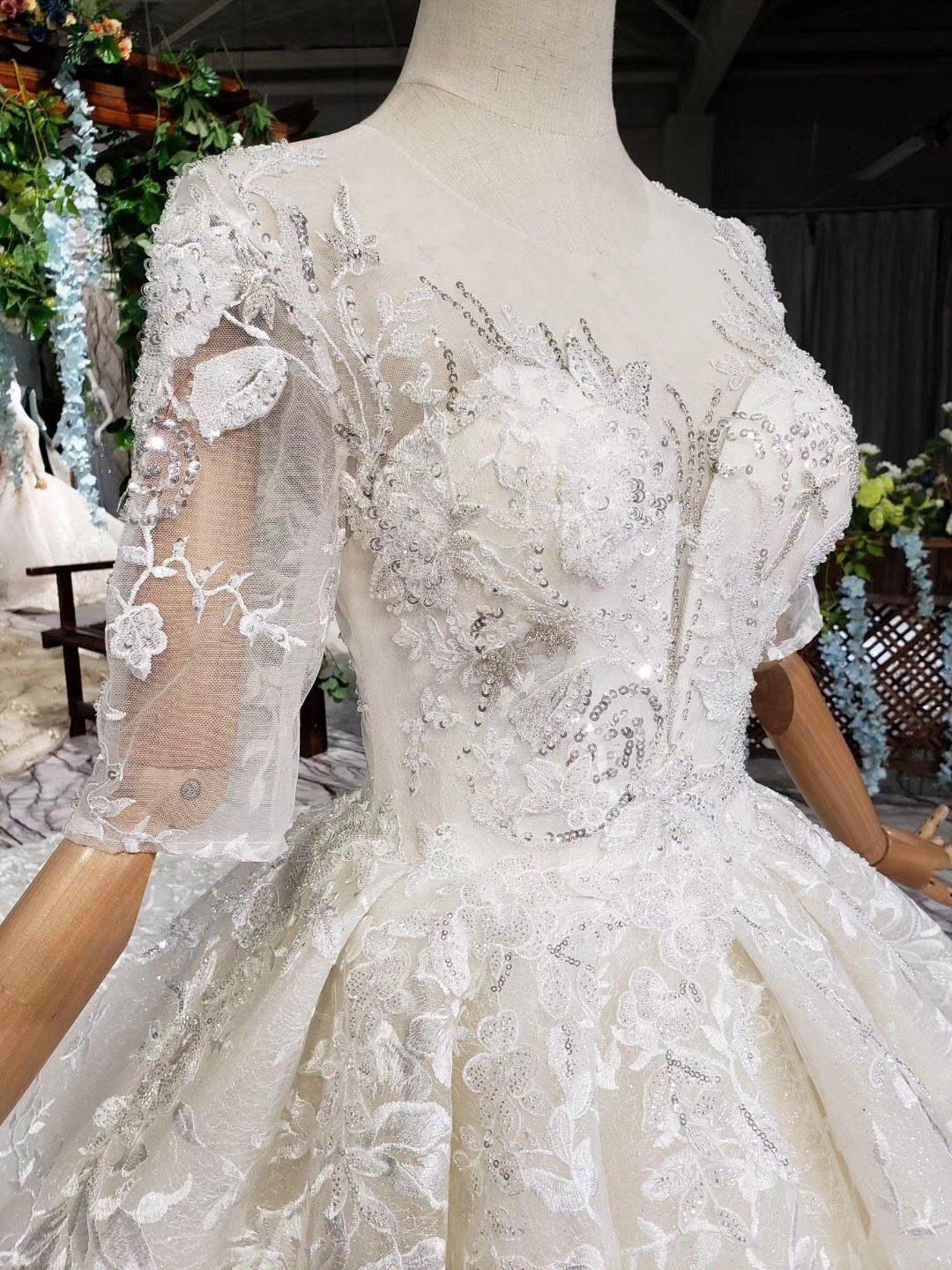 Elegant Half Sleeves Ball Gown Lace Sweetheart Wedding Dress WD379