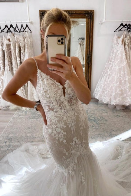 Elegante Lange Meerjungfrau V-Ausschnitt Ärmellose Brautkleider Mit Spitze