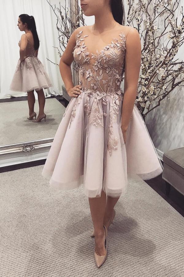 Elegantes kurzes rückenfreies A-Linien-Bateau-Spitzen-Tüll-Ballkleid