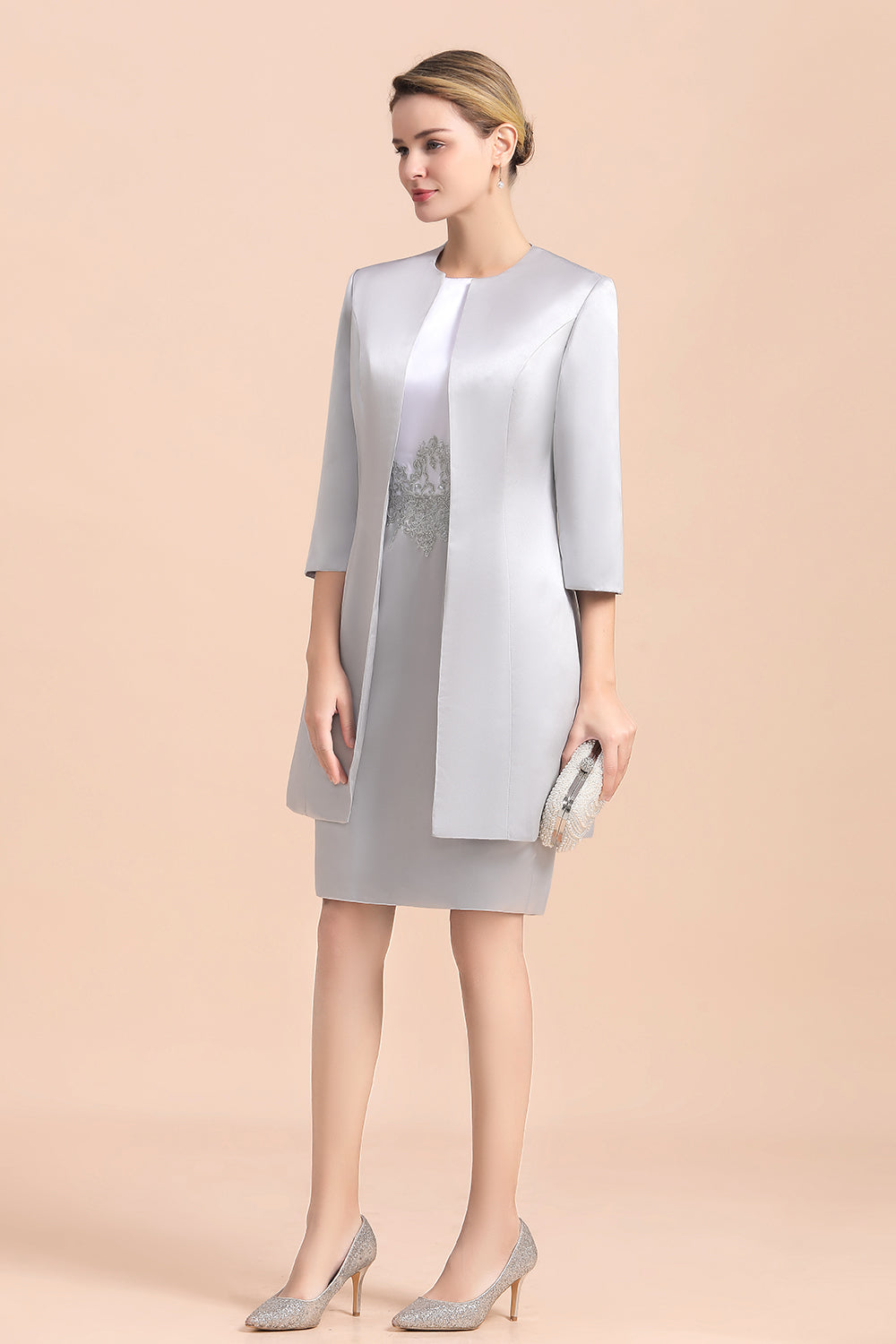 Elegantes silbernes kurzes Kleid für die Brautmutter, knielang, für Hochzeiten