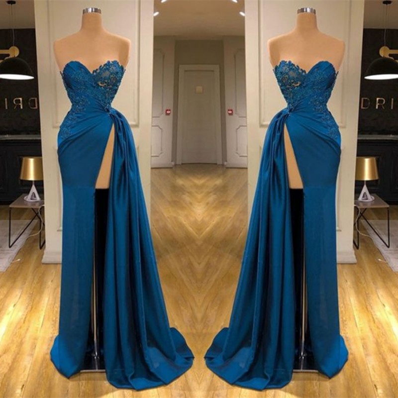 Elegant Sleeveless Mermaid Split Front Prom Dresses with Lace