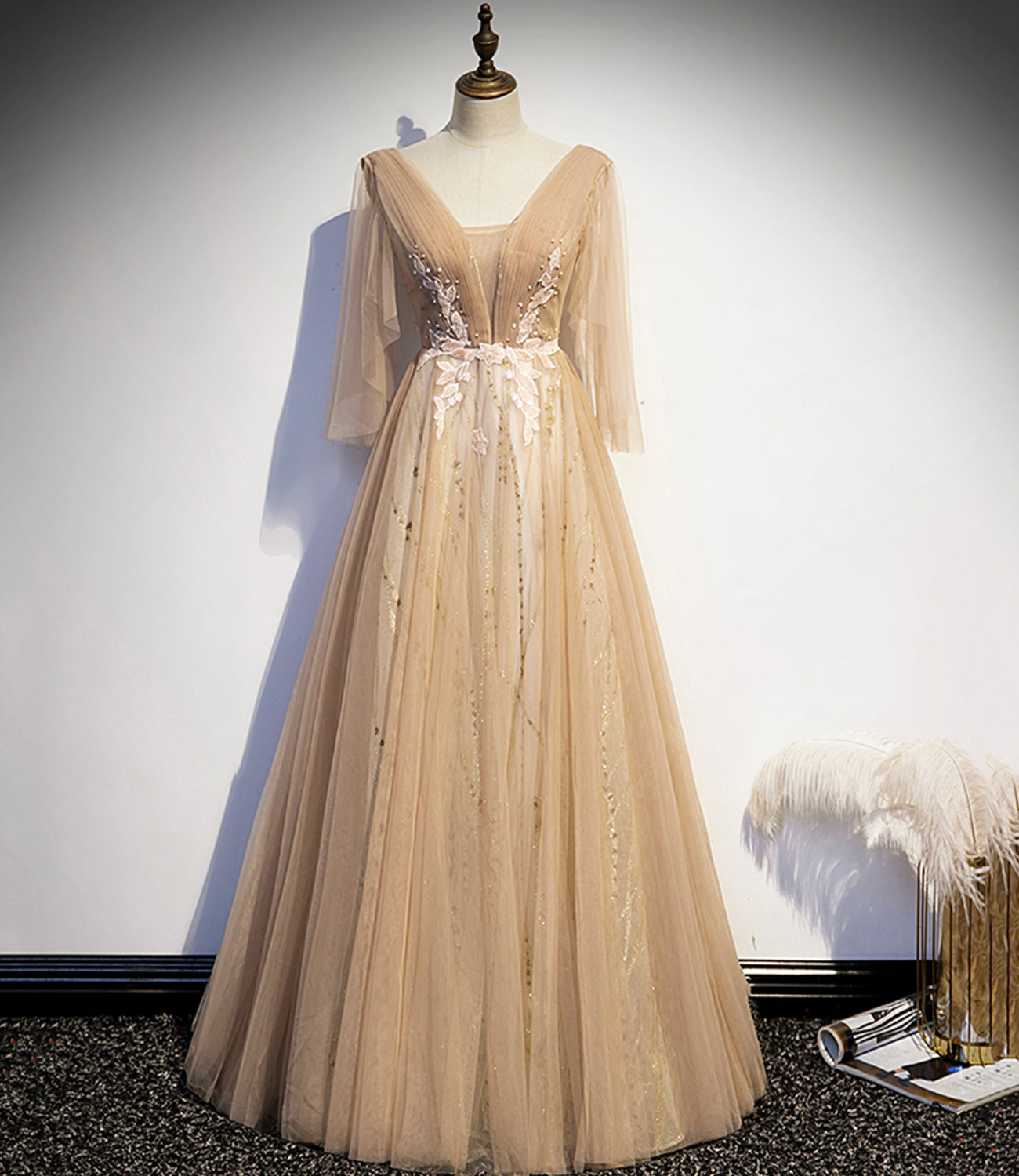Champagner V-Ausschnitt Spitze langes Ballkleid A-Linie Abendkleid s77