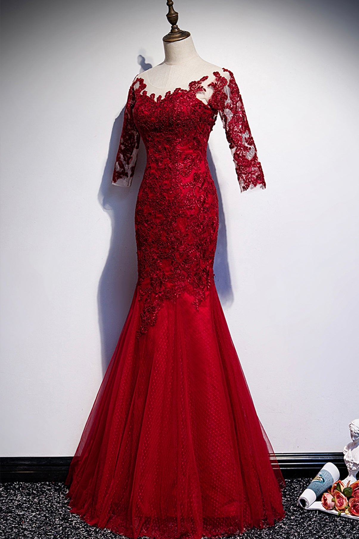 Burgunderrotes langes Ballkleid aus Spitze im Meerjungfrauen-Stil, Abendkleid S110