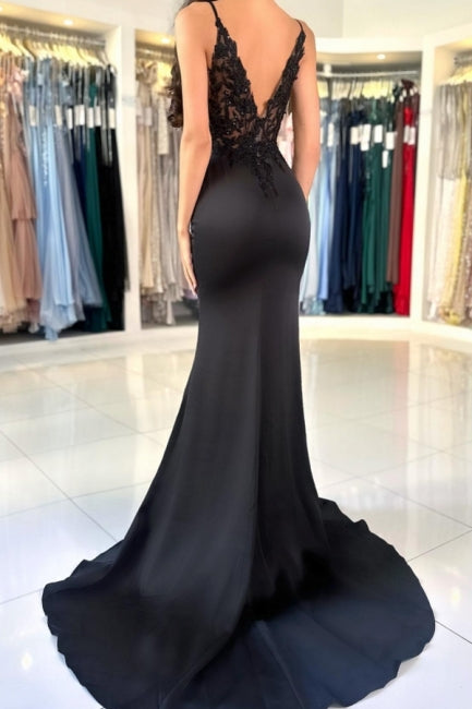Glamouröses langes Meerjungfrau-Ballkleid mit V-Ausschnitt und Spaghettiträgern aus Spitze und Schlitz