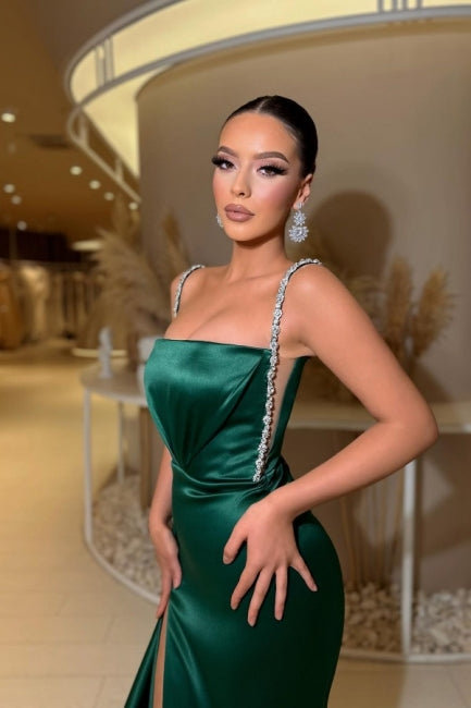Glamorous spaghetti straps sleeveless a-line satin prom dresses sequined