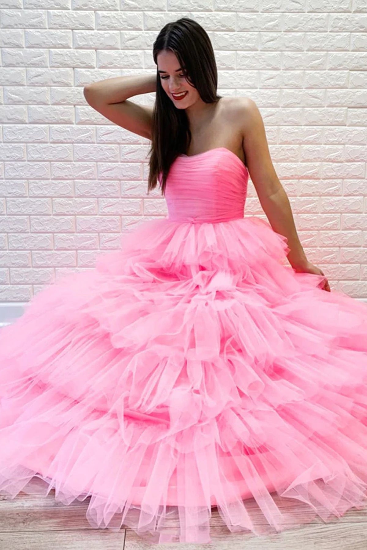 Hermoso vestido de fiesta largo de tul en capas, sin tirantes, corte A, color rosa, vestidos de noche formales