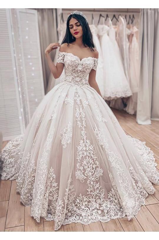 Gorgeous Long Ball Gown Off the Shoulder Lace Appliques Wedding Dress