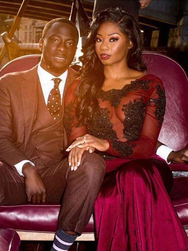 Wunderschöne Meerjungfrau Lange Ärmel Bateau Hofschleppe Applikation Spandex Ballkleider