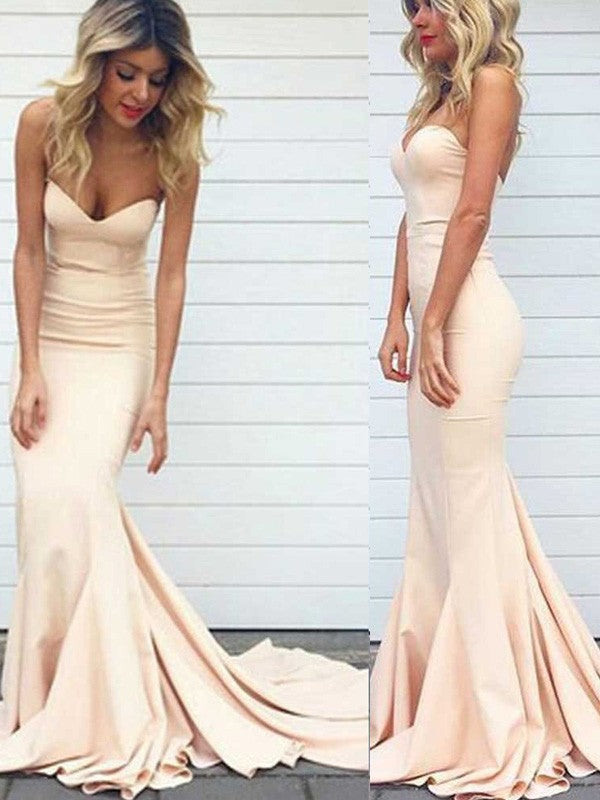 Hermosos vestidos de fiesta de charmeuse sin mangas con escote corazón de sirena