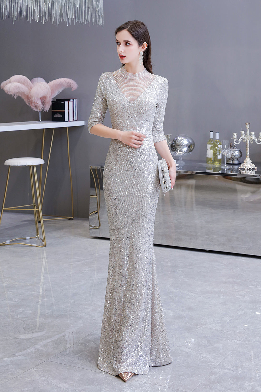 Wunderschönes silbernes langes Ballkleid mit langen Ärmeln