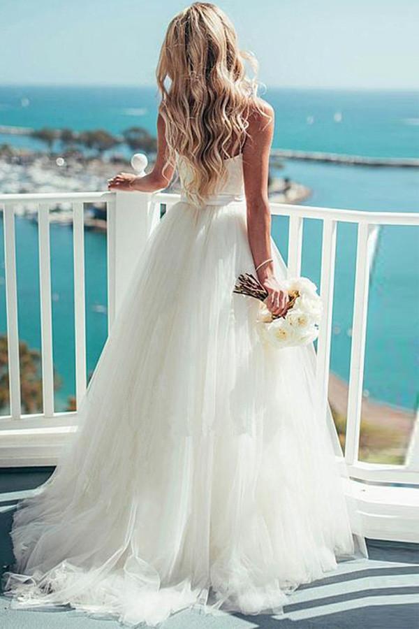 Ivory Tulle Destination Sweetheart Spaghetti Strap Wedding Dress WD082