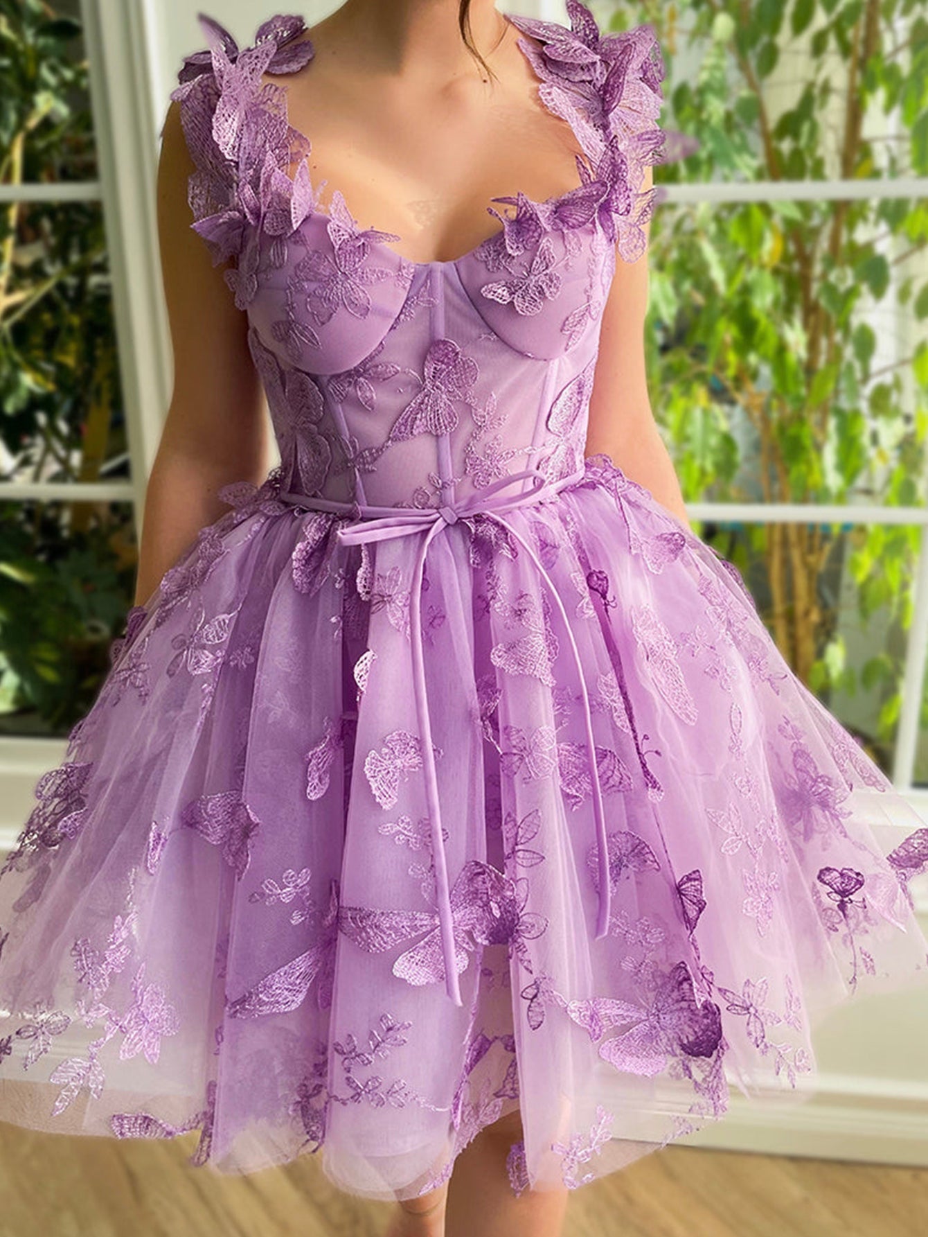 Natalie | Vestido de fiesta corto Aline de tul con mariposas 3D