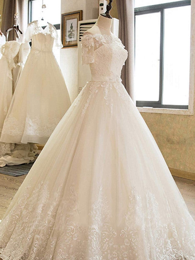 Vestido de novia largo de tul con encaje, cola de corte A y hombros descubiertos con mangas