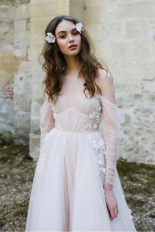 Long Sleeve Beach Wedding Dresses Cold Shoulder Boho Rustic Wedding Dress WD448