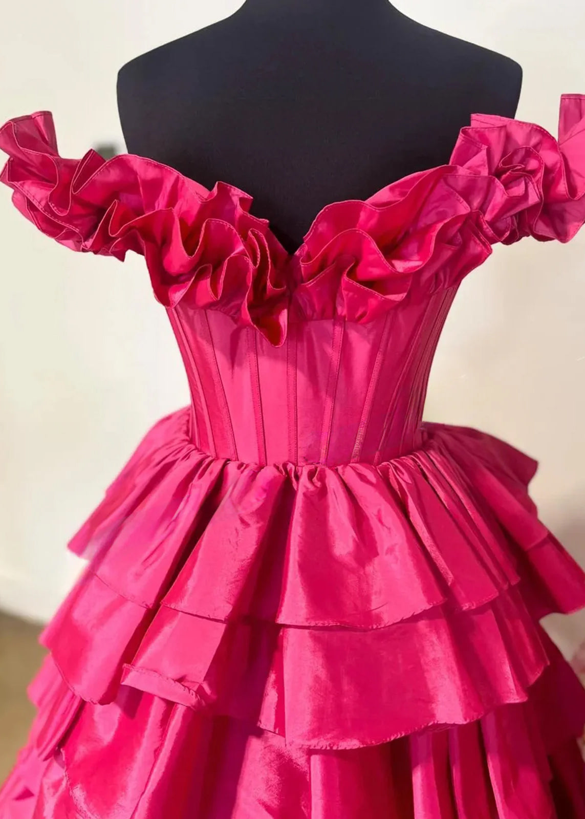Madelynn | Off-Shoulder Ruched A-Line Layered Satin Prom Dress with Slit