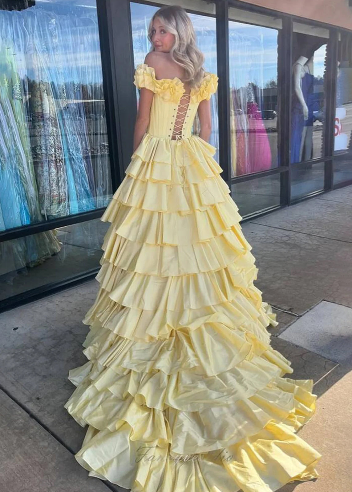Madelynn | Off-Shoulder Ruched A-Line Layered Satin Prom Dress with Slit